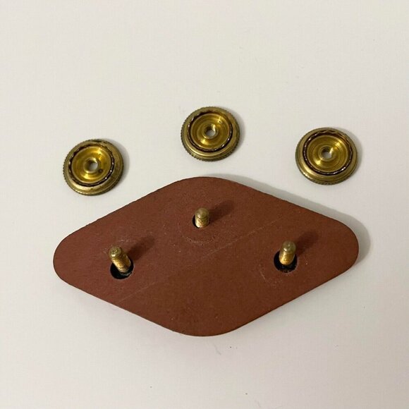 Vintage RCAF Royal Canadian Air Force Officers Wedge Cap Badge - Picture 5 of 16